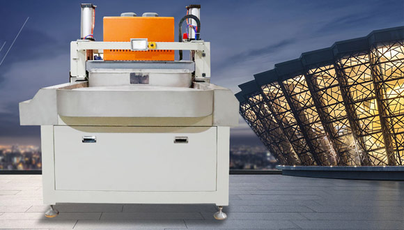 安博·体育(中国)有限公司是以什么方式对玻璃进行切割